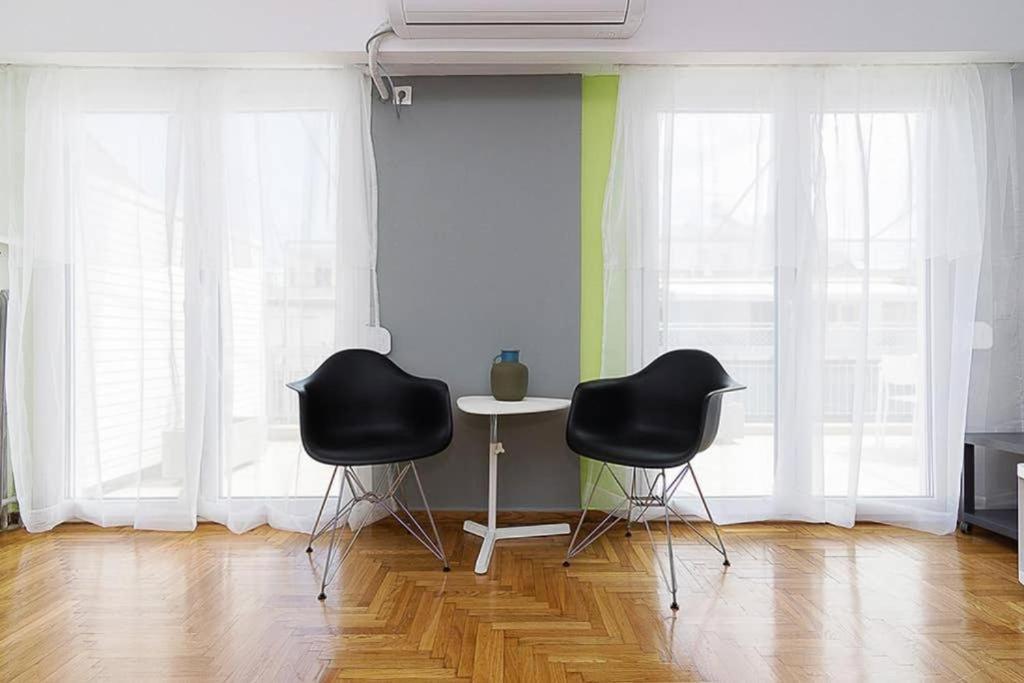 Sunlit 2Br Oasis In Metaxourghio 3Min From Metro Apartment Athens Exterior photo